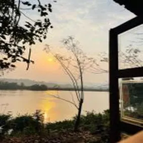 Kingsden Island & Resort - Image 2