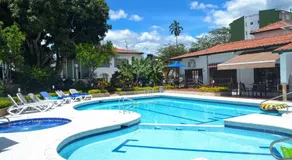 Kau Hotel - Image 5