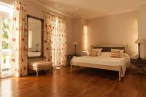 View Beach Villa - Image 3