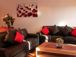 Serviced Houses - Gowanbrae - Image 3