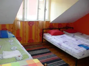 Art Hostel - Image 3