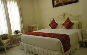 The Grand Blossoms Resort - Image 4