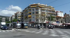 Joli studio calme avec terrasse - Image 4