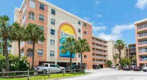505 Beach Place Condos by RedAwning - Image 5
