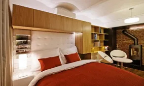 Living Showroom - Image 3