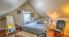 Explore Lake Erie and Strip From Quaint Apartment - Image 5