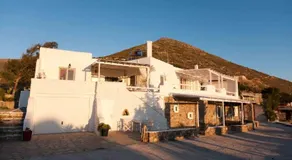 3 Paros All Season Villas - Image 5