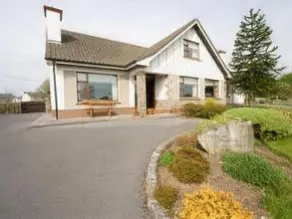 Villa De Porres - Image 4