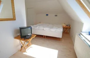 Hotel Strandvejen Rooms 6 - Image 4