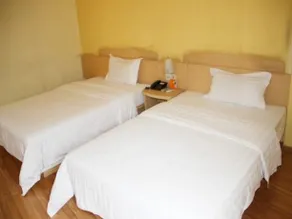 7Days Inn Huangshan Railway Station - Image 5