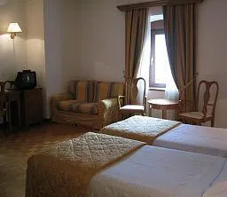 Castello Di Clanezzo - Image 4