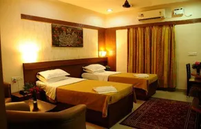 KSTDC Hotel Mayura Bhuvaneshwari Kamalapur - Image 3
