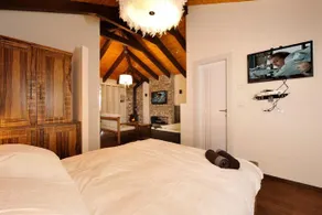 Noam Suites - Image 2