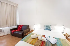 Amazing Studio 1 block to the beach - Image 5