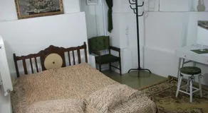 Guest House White Rooms  - Image 2