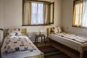 Necho Guest House - Image 5