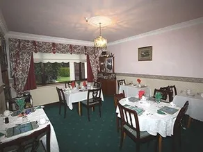 Lynolan House - Image 4