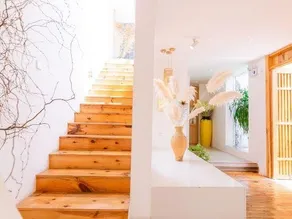 She's House - Image 2