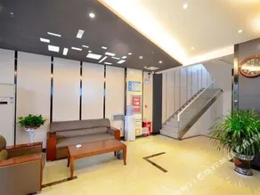 100 Inn Liangpin Hotel (Xianning Technology Institute Hot Spring) - Image 4
