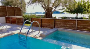 Acqua Di Mare Beach Front Villas - Image 4