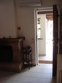Mimi House - Image 2