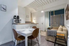 Jusqu à 6 Personnes Au Coeur du Vieux Lyon - Image 4