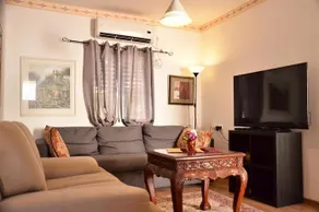 Sweet Little House - Image 3