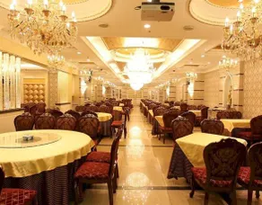 Zhangqiu Haitai Hotel - Image 4