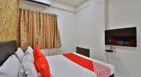 OYO 30540 Hotel Infinity - Image 3
