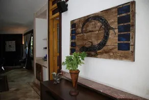 Gloc Villa - Image 2