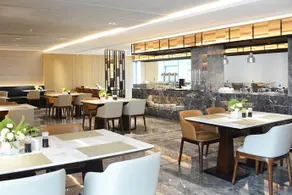 Leisure Hotel - Image 2