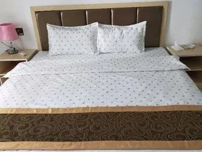 Xiangyang Apartment - Image 3