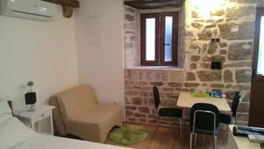 First Vestibul - Image 5