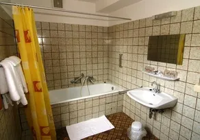 Hotel Astenstübchen - Image 2