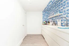Luxury Miami Suites - Image 2