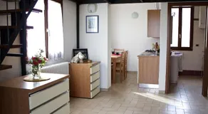 Apartment with garden, pool & terrace - Image 3