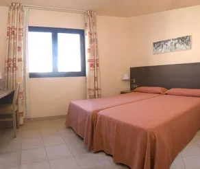 Hostal El Carril - Image 2