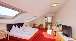Hotel Tirol - Image 3