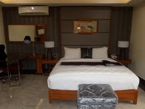Limeridge Hotel - Image 4