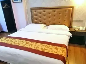 Xinfuhua Hotel - Image 4