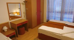 Apartments Hostin Duga Uvala - Image 4