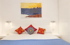 Friendly Rentals Gaudi Penthouse - Image 4