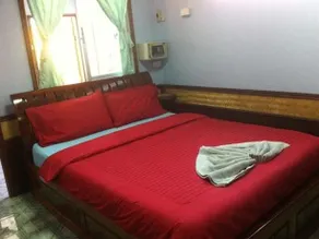 Black Marine Guest House - Image 2