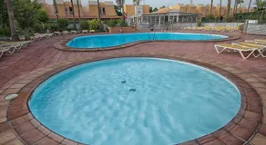 Charming House - Image 2