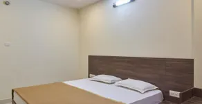 Hotel Airlines - Image 2