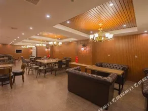 Alisen Hotel - Image 3