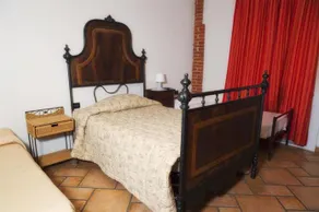 B&B I 3 Gadan - Image 3