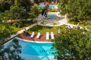 Studios at Central Park - Image 1