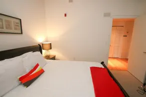 One Bedroom Apartment Philadelphia - Image 3