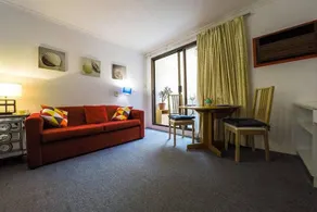 Budget Waterside Holiday - Image 2